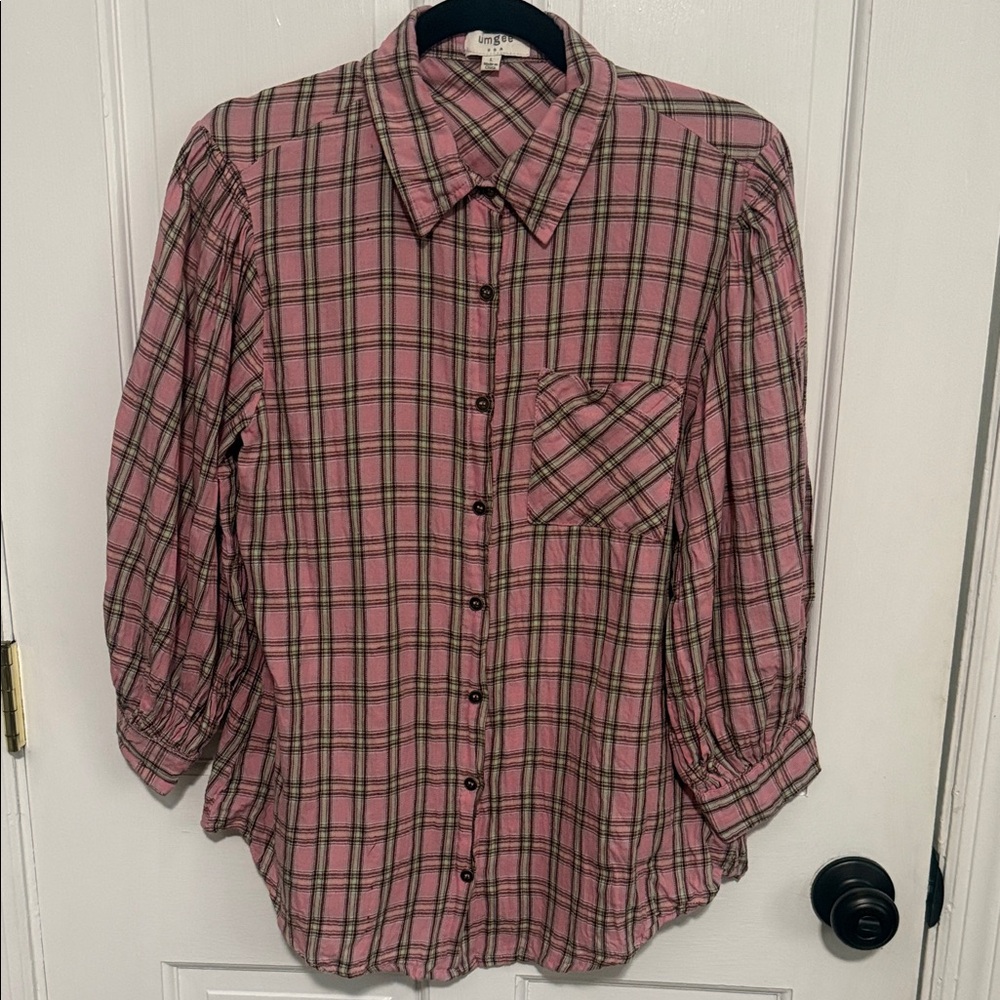 Umgee Pink Plaid Button-Down Shirt